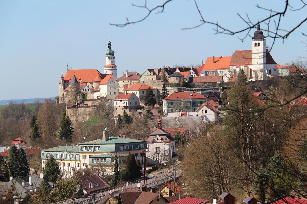 Hotel Rambousek Nové Město nad Metují 外观 照片