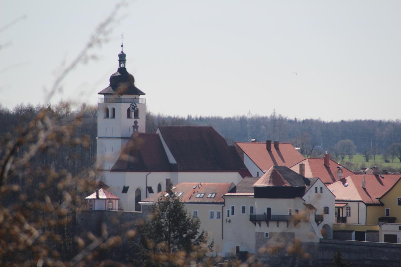 Hotel Rambousek Nové Město nad Metují 外观 照片