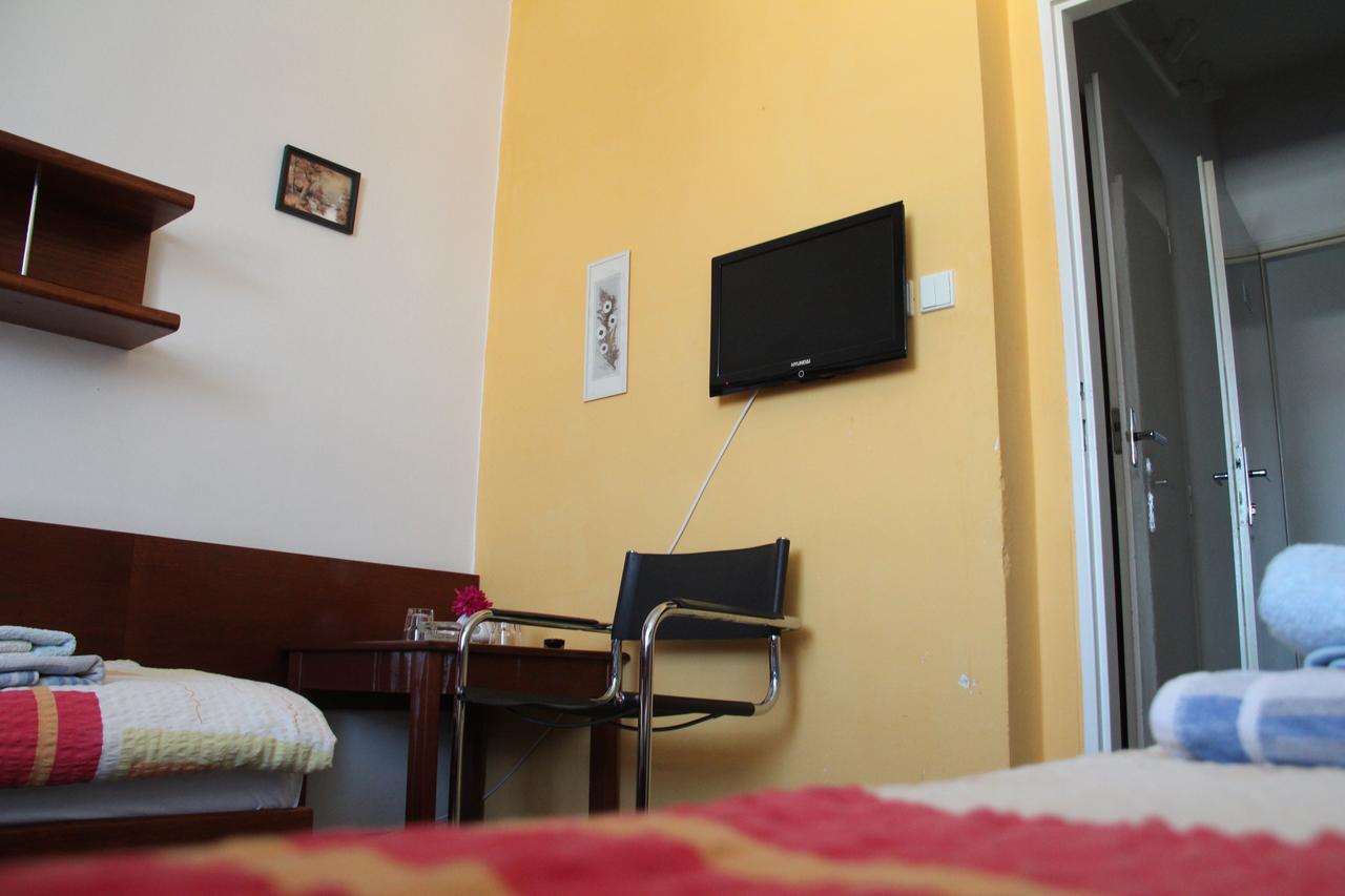 Hotel Rambousek Nové Město nad Metují 外观 照片
